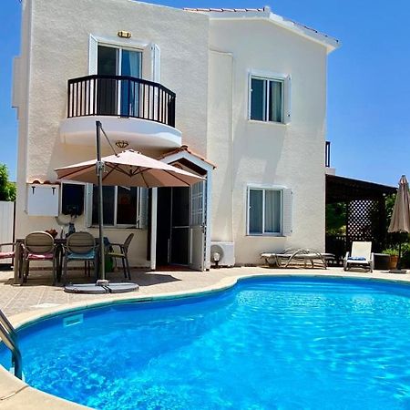 פאהיה Villa Alicia With Priv Pool, Beautiful Garden And Shady Veranda- 5 Min To The Beach מראה חיצוני תמונה