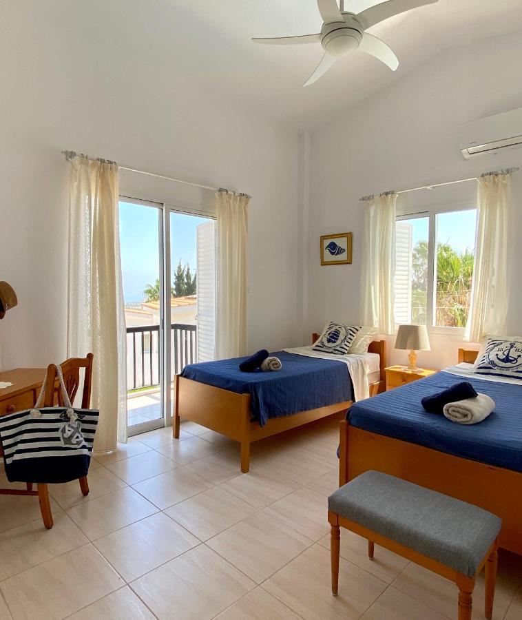 פאהיה Villa Alicia With Priv Pool, Beautiful Garden And Shady Veranda- 5 Min To The Beach מראה חיצוני תמונה