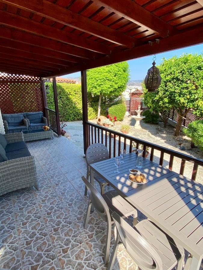 פאהיה Villa Alicia With Priv Pool, Beautiful Garden And Shady Veranda- 5 Min To The Beach מראה חיצוני תמונה
