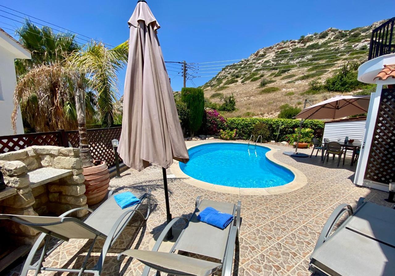 פאהיה Villa Alicia With Priv Pool, Beautiful Garden And Shady Veranda- 5 Min To The Beach מראה חיצוני תמונה