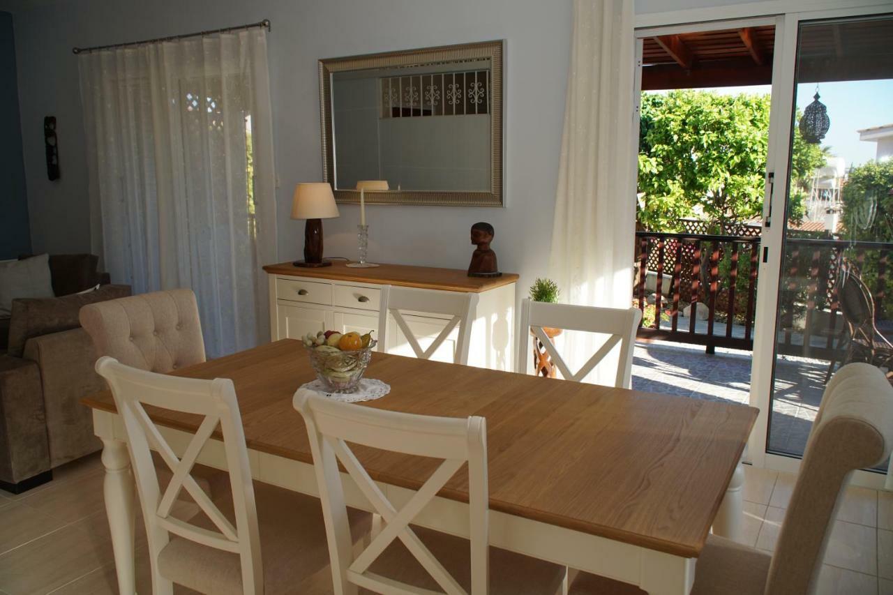 פאהיה Villa Alicia With Priv Pool, Beautiful Garden And Shady Veranda- 5 Min To The Beach מראה חיצוני תמונה