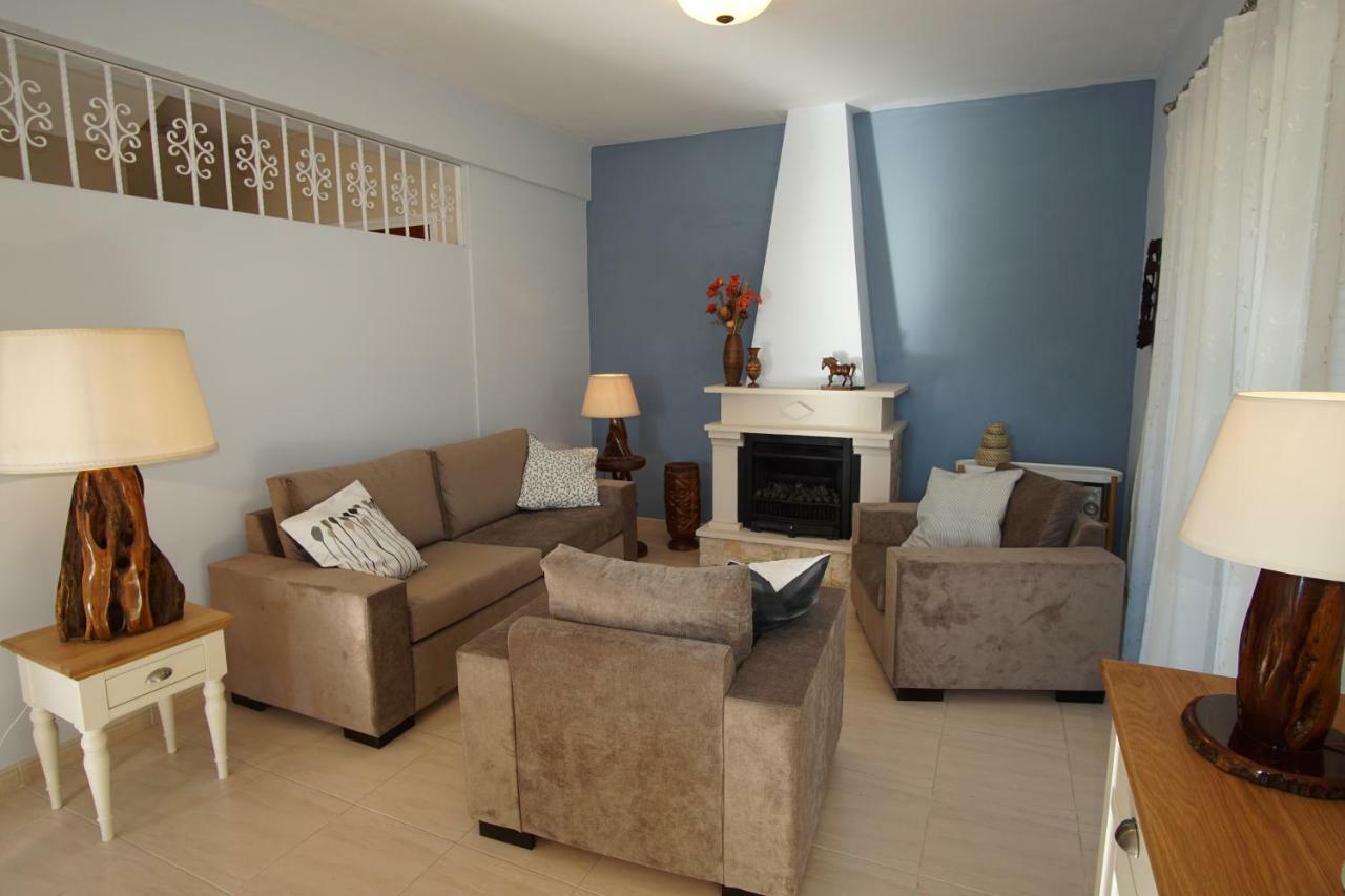 פאהיה Villa Alicia With Priv Pool, Beautiful Garden And Shady Veranda- 5 Min To The Beach מראה חיצוני תמונה
